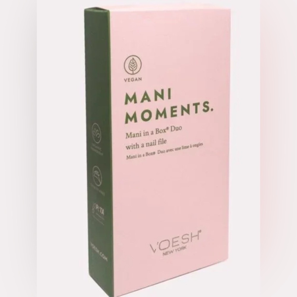Mani Moments